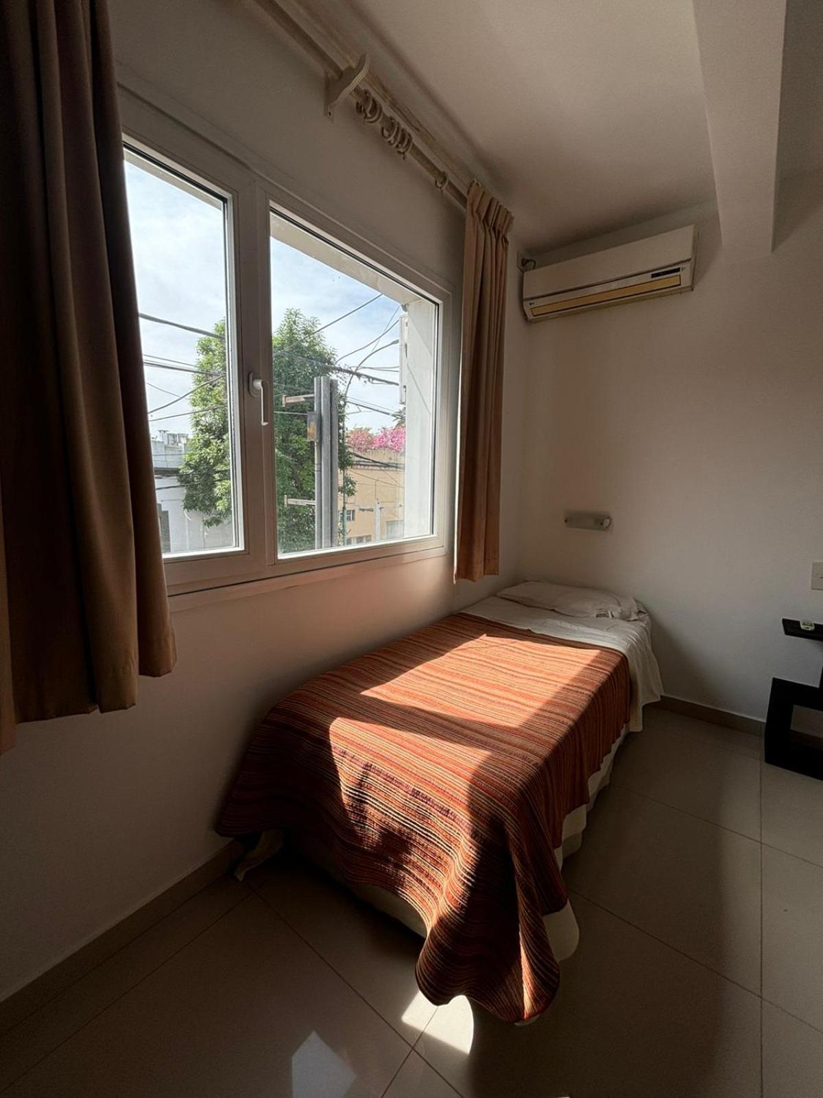 Hotel Plaza Italia Zárate Extérieur photo